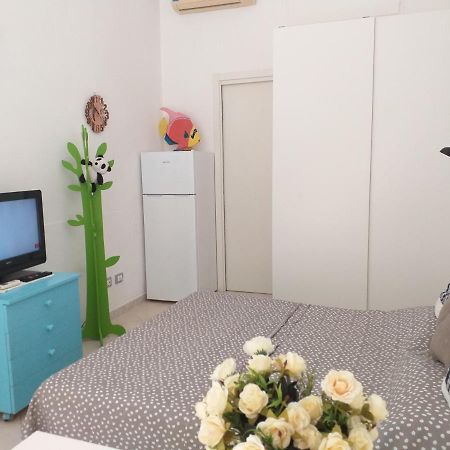 Sea Side Studio Viareggio Exterior foto