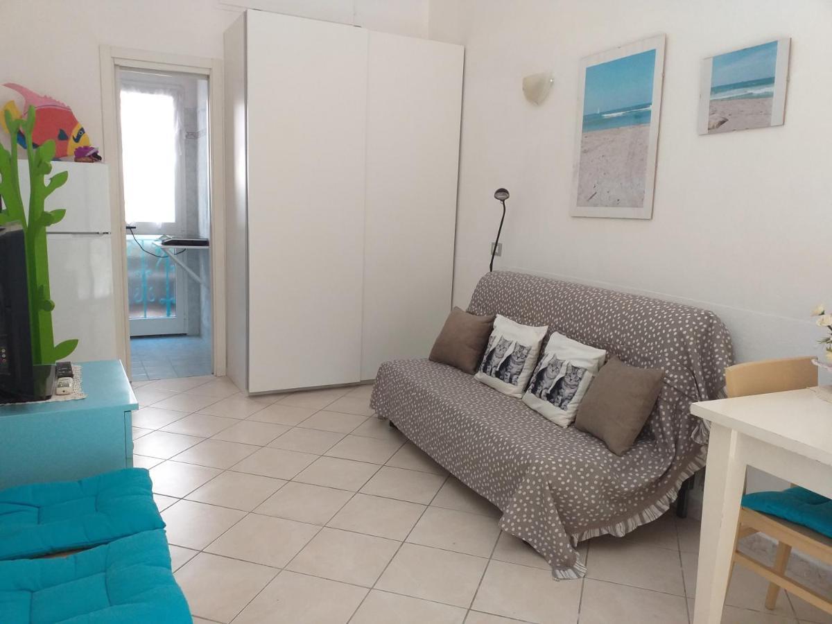 Sea Side Studio Viareggio Exterior foto